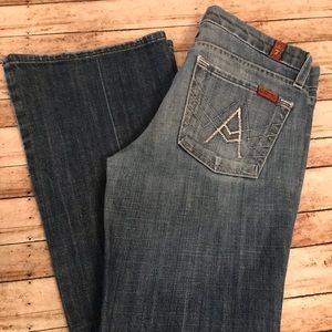 Women’s 7 for all Mankind “A” pocket Flare Sz 25